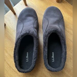Fur lined L.L. Bean brown slip on shoes